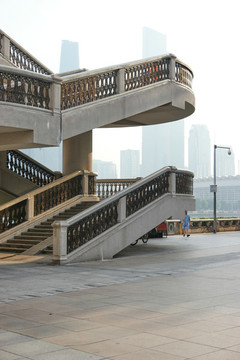 大橋樓梯