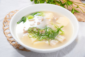 腌篤鮮