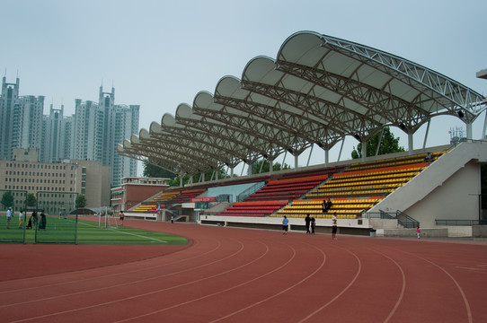 傳媒大學(xué)體育場