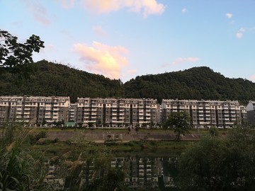 秋浦河畔