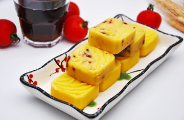 蔓越莓綠豆糕