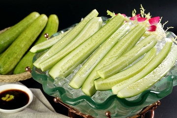 冰鎮(zhèn)黃瓜