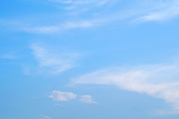藍(lán)天白云