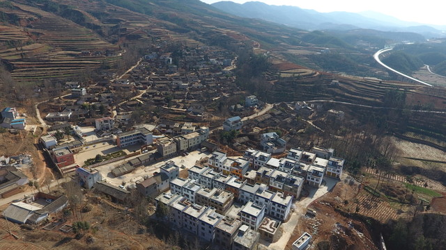 貧困村全景