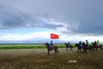 歡快的牧民節(jié)日