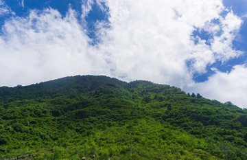 貢嘎雪山環(huán)線徒步風(fēng)光271