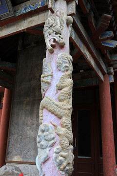 龍柱