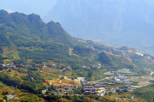 恩施大峽谷農村