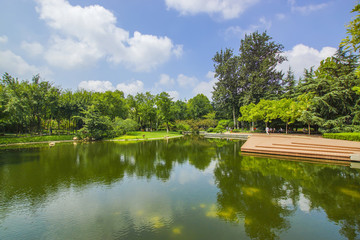 碧水藍(lán)天湖景