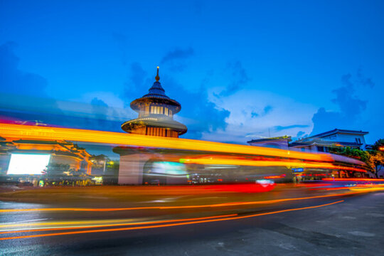 揚(yáng)州文昌閣夜景