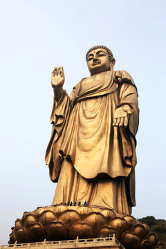 靈山大佛