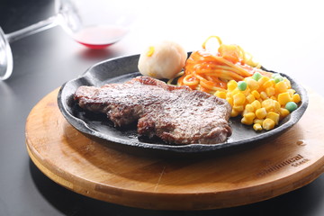 西冷牛排
