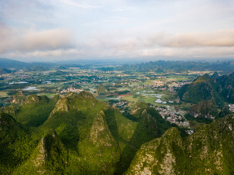 廣西鐘山十里畫廊