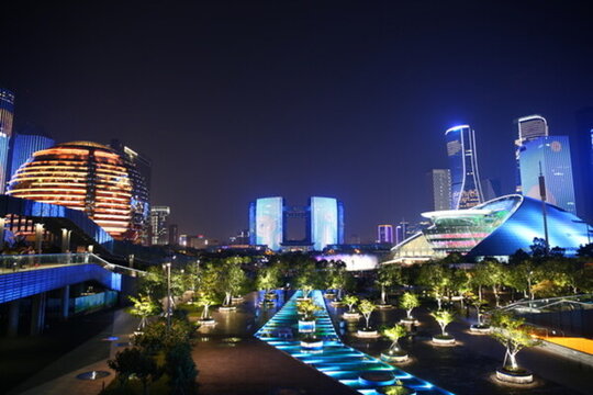 錢江新城夜景日月同輝