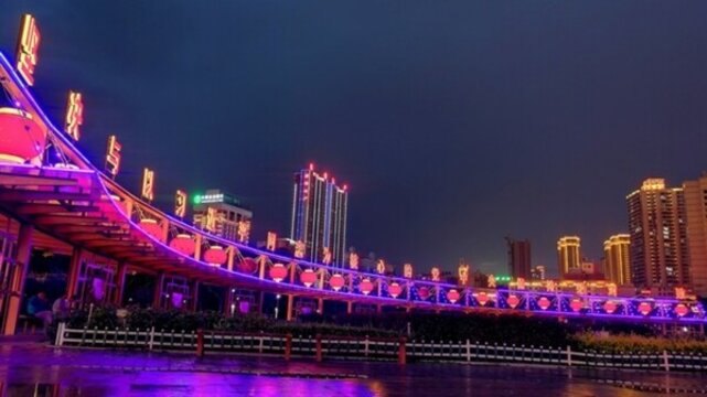 西寧中心廣場