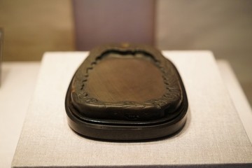 清代鳳形端硯