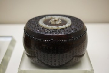 明代顧從義摹刻石鼓文石硯