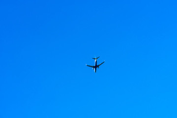 藍天飛機