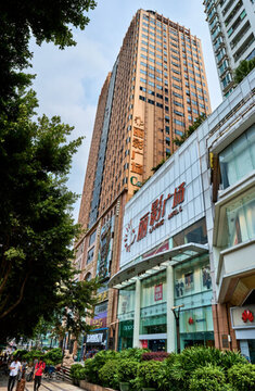 麗影廣場(chǎng)