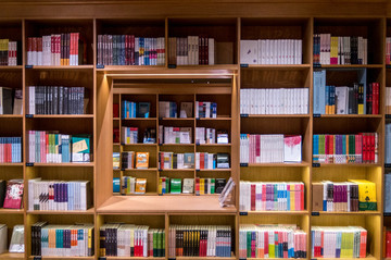 書店書架