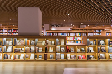 書店書架