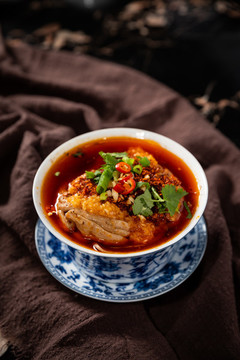 冒腦花