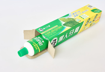 牙膏