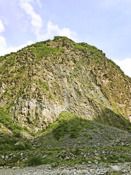 山
