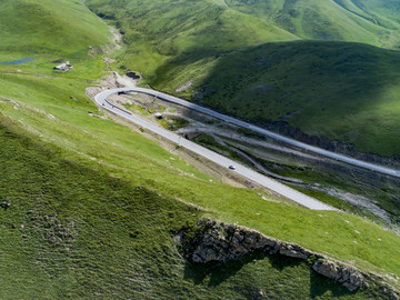 高原公路