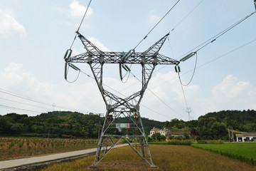 電力鐵塔