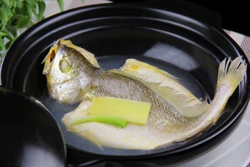 百秒黃花魚