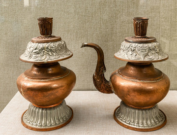銅浮雕茶壺