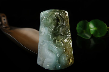 翡翠龍馬精神
