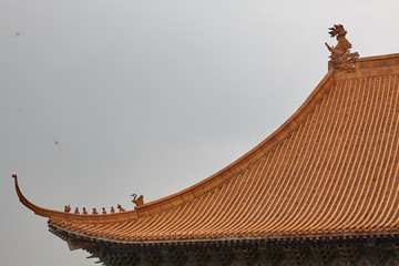 琉璃瓦房頂