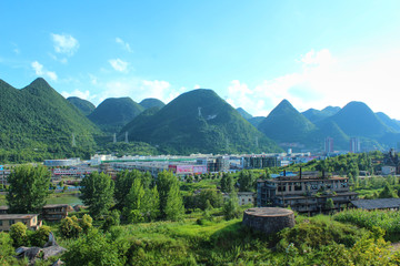 小山村