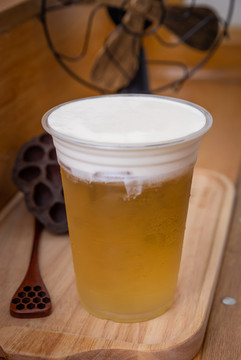 奶蓋清茶