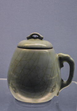 景德鎮(zhèn)窯仿官窯把壺