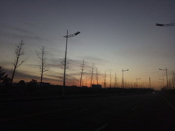 路邊夜景