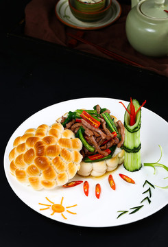 花饃炒牛柳