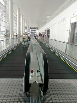 機(jī)場(chǎng)手扶電梯
