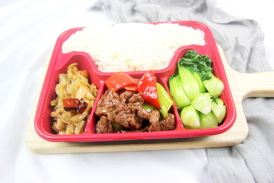 尖椒牛肉飯