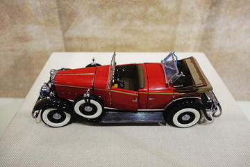 1932年林肯KB紅色敞篷車