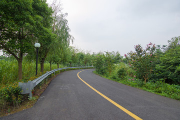 環(huán)島小路