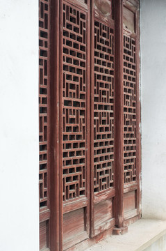 中式四開(kāi)長(zhǎng)條木格子大門(mén)