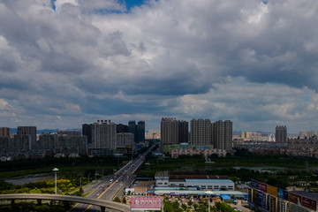 錦州市籃天白云