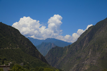 高山