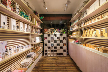 工藝品店內(nèi)景