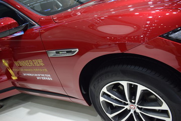 汽車