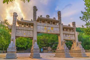 青州云駝風(fēng)景區(qū)駝山景區(qū)石坊大門