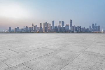 廣場(chǎng)地磚和重慶現(xiàn)代建筑群